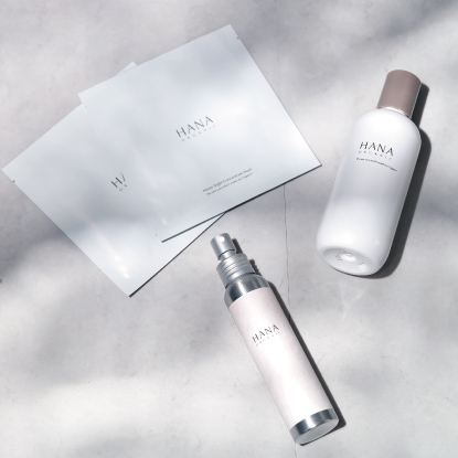 地球の色と遊ぶ<br>2月1日発売（予約受付中）<br><br>ザ パレット